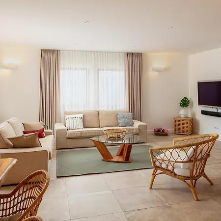 Clementine Holiday home *